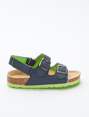 Sandales avec semelles à mémoire de forme