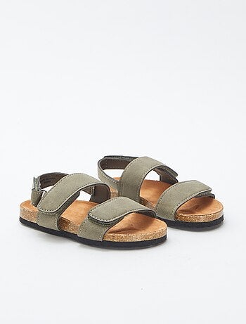 Sandales plates à scratchs