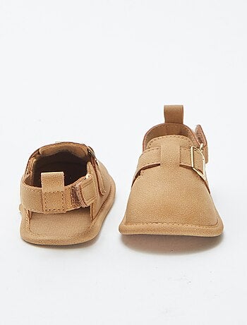 Sandales types sabot