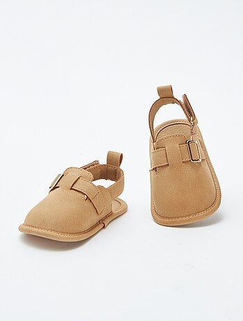 Sandales types sabot