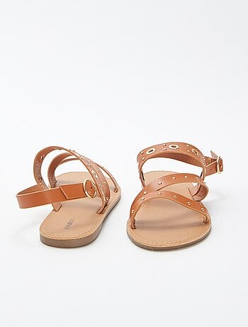 Sandales unies à brides cloutées