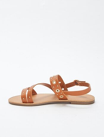 Sandales unies à brides cloutées