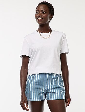 Short à rayures