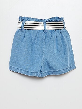 Short avec ceinture à motif
