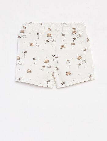 Short chino