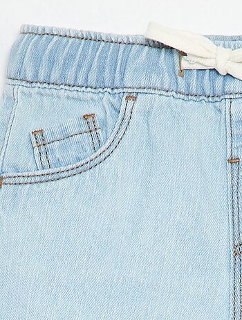 Short en denim avec taille élastiquée
