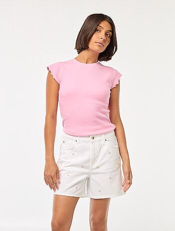 Short en jean avec broderies à fleurs