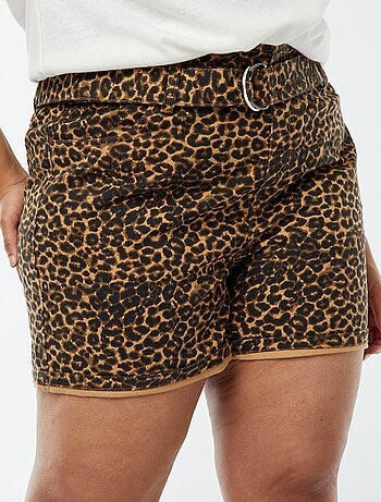 Short en jean taille haute avec ceinture