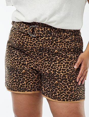 Short en jean taille haute avec ceinture