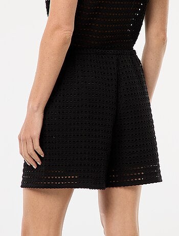 Short large en maille crochet