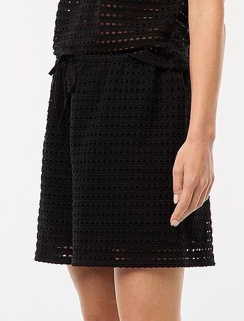 Short large en maille crochet
