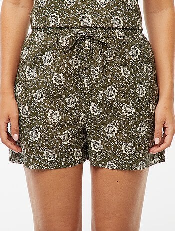 Short léger à motif floral
