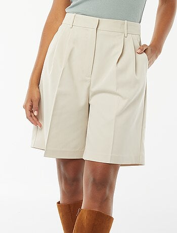 Short uni à taille haute