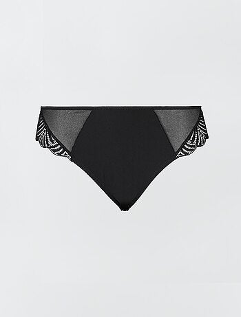 Slip en dentelle 'Sans complexe'