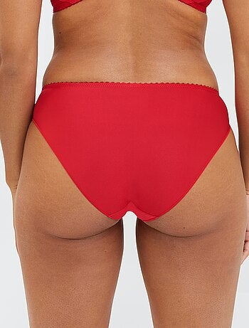 Slip en dentelle 'Sans complexe'