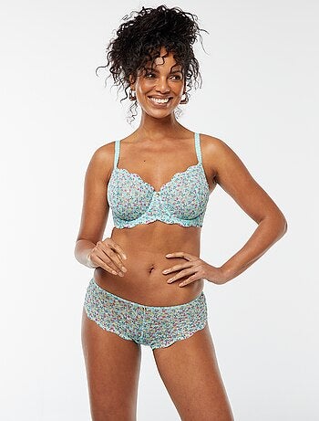 Soutien-gorge bonnet D/E en dentelle fleurie ajourée