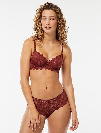 Soutien-gorge corbeille en dentelle avec bijou fantaisie