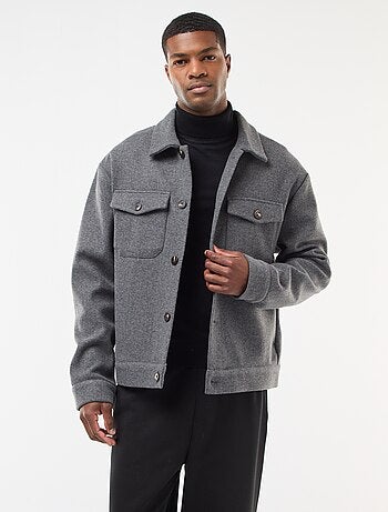 Surchemise avec 2 poches à rabat boutonnées à la poitrine