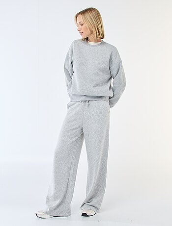 Sweat uni en molleton chaud