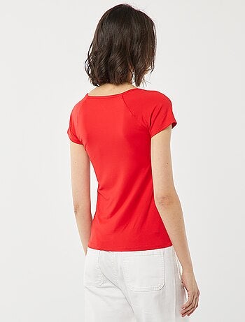 T-shirt à col rond dégagé