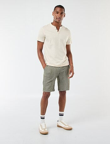 T-shirt à col tunisien manches courtes