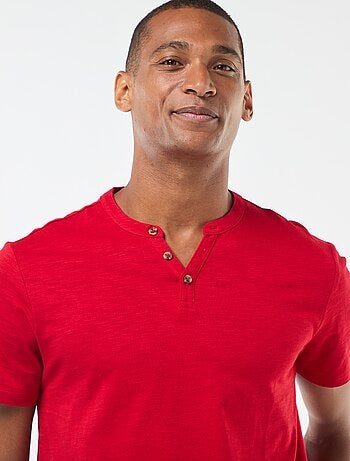 T-shirt à col tunisien manches courtes