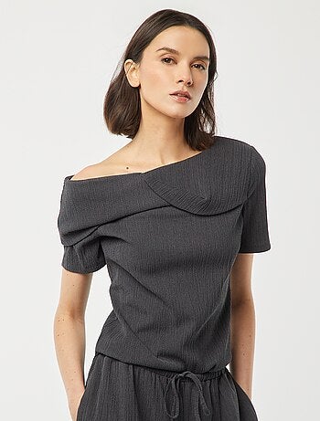 T-shirt asymétrique en maille crêpe