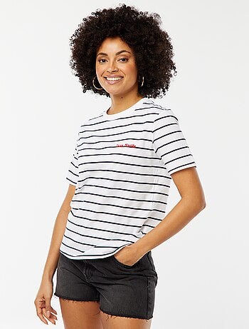 T-shirt avec message EVJF