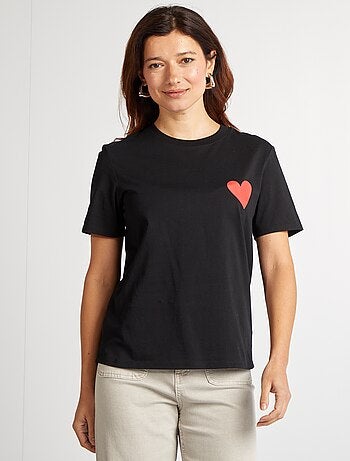 T-shirt avec message EVJF