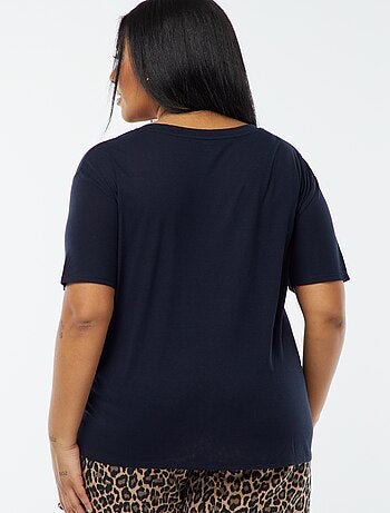T-shirt basique uni col V
