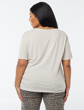 T-shirt basique uni col V