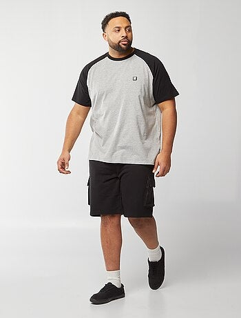 T-shirt bicolore avec manches courtes raglan