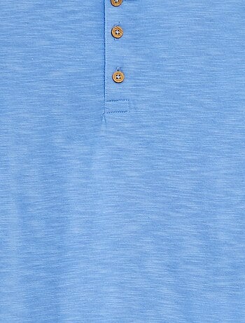 T-shirt col tunisien manches courtes