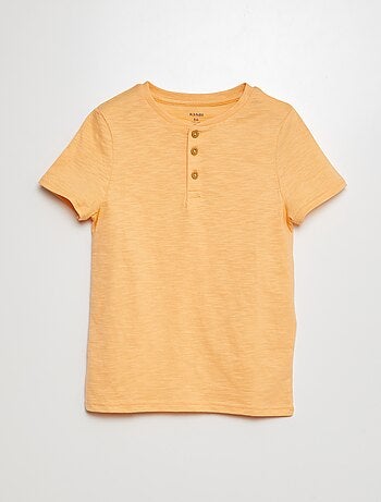 T-shirt col tunisien manches courtes
