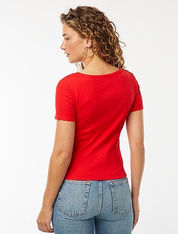 T-shirt côtelé à ouverture boutonnée