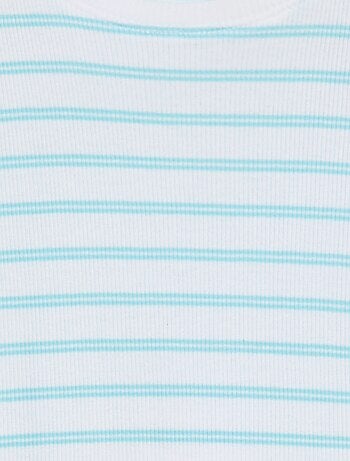 T-shirt côtelé avec bords ondulés et motifs
