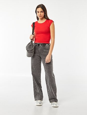 T-shirt crop top manches courtes