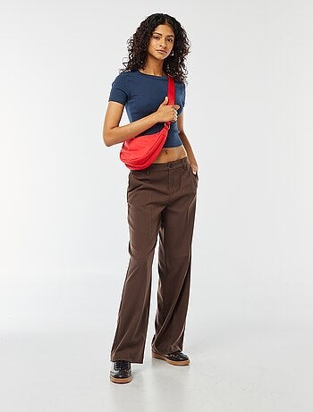 T-shirt cropped manches courtes