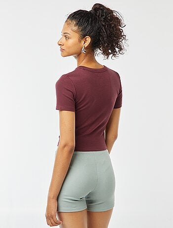T-shirt cropped manches courtes