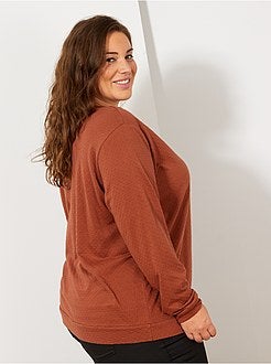 T-shirt en maille plumetis cœur brodé - Kiabi