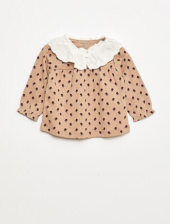 T-shirt en maille pointelle avec col brodé