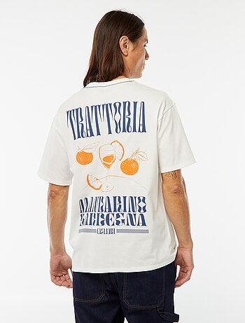 T-shirt imprimé avec broderie poitrine et imprimé au dos