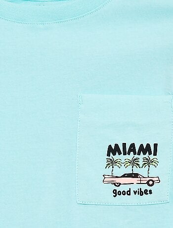 T-shirt loose avec poche poitrine