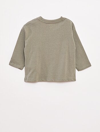 T-shirt manches longues et poche poitrine