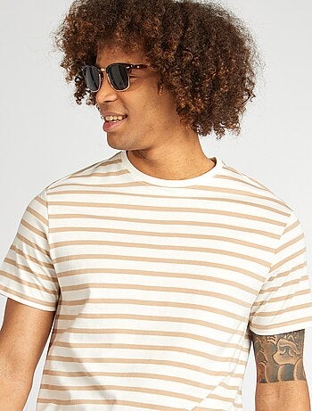 T-shirt rayé manches courtes col rond