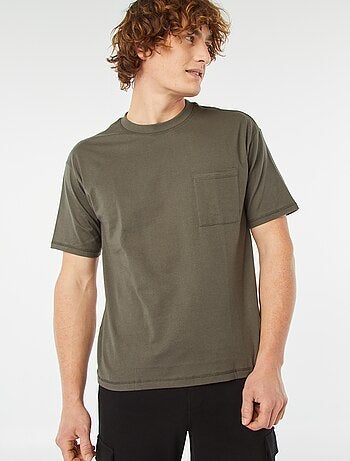 T-shirt uni avec poche poitrine