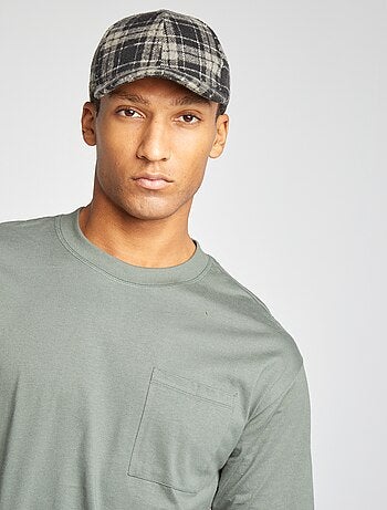 T-shirt uni avec poche poitrine