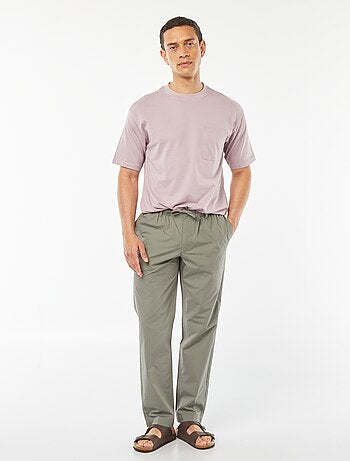 T-shirt uni avec poche poitrine