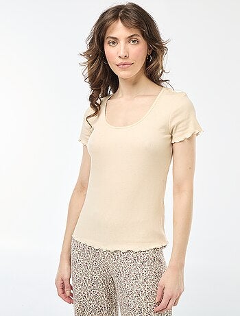 T-shirt uni en maille côtelé manches courtes