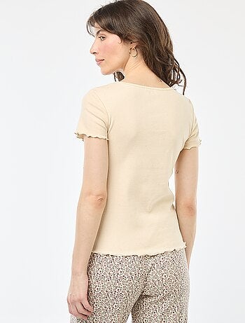T-shirt uni en maille côtelé manches courtes